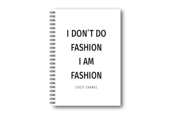 Skrivbok Citat Coco Chanel 600x400 Skrivbok Citat Coco Chanel 600x400
